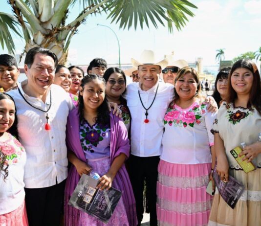 Con beca Gertrudis Bocanegra, Gobernador Durazo y Presidenta Sheinbaum universalizan apoyos en educación superior