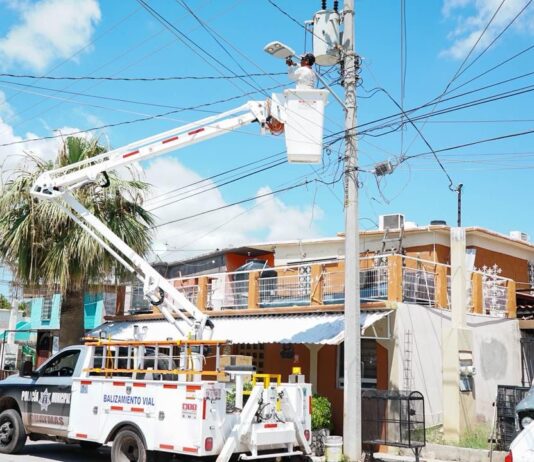 Intensifica Ayuntamiento labores de alumbrado público en el sector Luis Donaldo Colosio