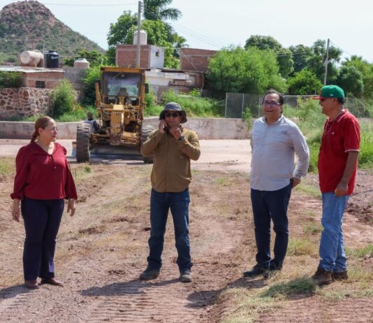 Supervisa presidenta municipal, doctora Karla Córdova González limpieza de arroyos y trabajos en dren pluvial