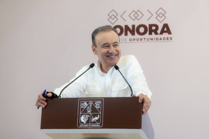Durazo y Sheinbaum invierten más de 3 mil millones en obras hídricas; garantizan agua a comunidades de difícil acceso.