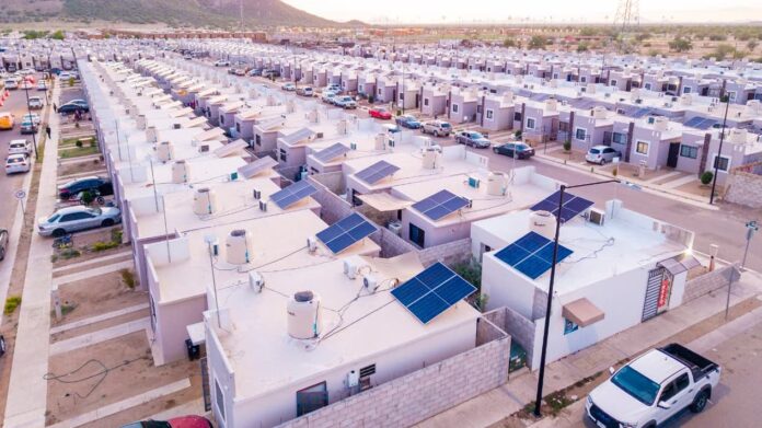 Con Sello H y Sello H 2.0, el Gobierno de Hermosillo hace equipo con desarrolladores de vivienda para beneficio directo a las familias hermosillenses y fortaleciendo el acceso a la vivienda sostenible, económica y de calidad.