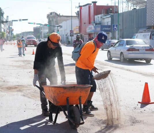 Continúa Ayuntamiento de Guaymas con limpieza de la ciudad tras las lluvias de “Polo”