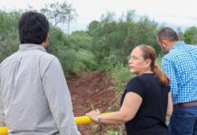 Supervisa Karla Córdova González limpieza de arroyos y drenes pluviales