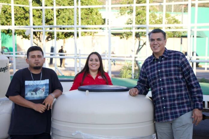 Ramón Flores impulsa gestión de tinacos mediante programa de subsidio en Guaymas; como parte del trabajo de gestión y vinculación con organizaciones sociales.