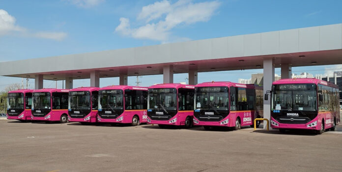 Gobernador Durazo transforma el transporte público: duplica la flota y alcanza 768 unidades en Sonora; en cinco años se modernizaron e incorporaron 506 unidades, de las cuales 350 son nuevas y cuentan con aire acondicionado.