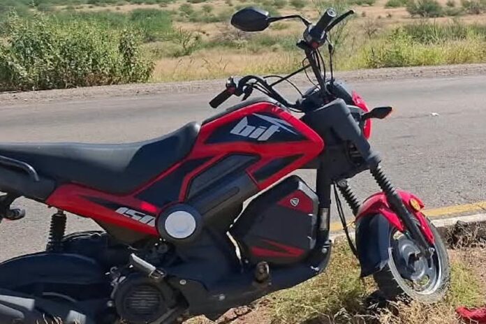 Identifican a motociclista accidentado; está muy grave; se encuentra inconsciente, intubado, luchando por su vida.
