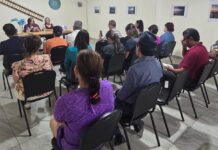 Presentan libro ‘Grietas en la carne’, de Vilma Pérez