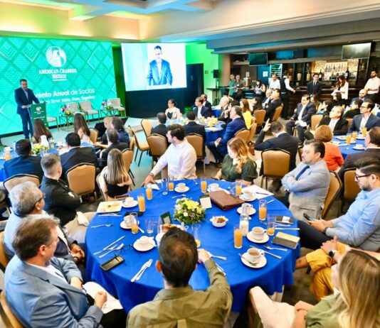 Destaca Toño Astiazarán liderazgo económico de Hermosillo en el encuentro de Amcham