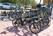 Anuncia Toño Astiazarán sistema de movilidad H Bici con bicicletas eléctricas y programa de taxis para mujeres Viaja Segura