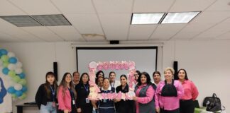 Ayuntamiento lleva plática sobre el cáncer de mama a mujeres de la empresa Tetakawi