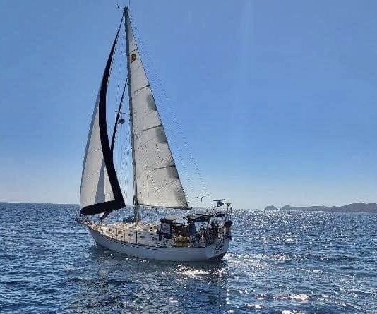 Regresa velero que había sido reportado como extraviado en el Mar de Cortés