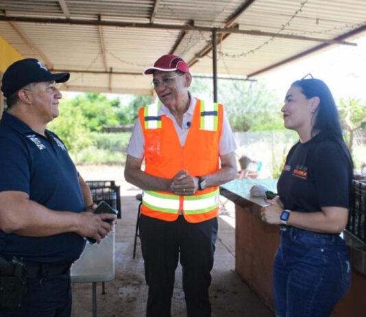 Brindan apoyo a familias afectadas por lluvias en Cruz de Piedra